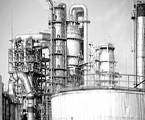 Газпром заправится столичным топливом