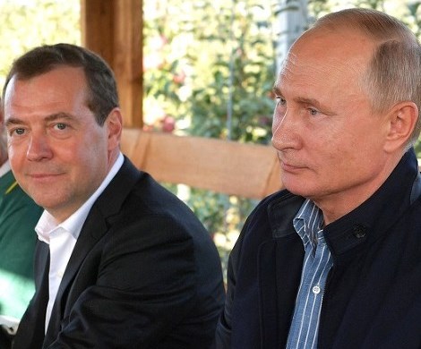 «В рай насильно не загонишь»: Медведев неудачно повторил слова Путина