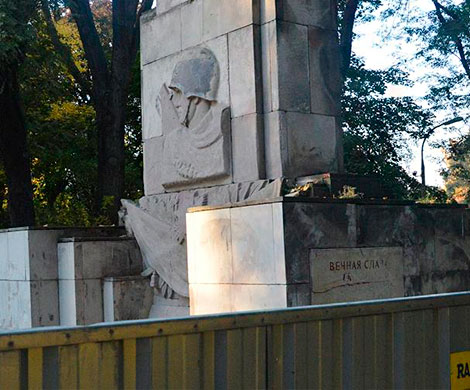 В Варшаве готовятся снести памятник Благодарности Красной армии&zwj;