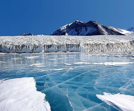 Антарктида: найдено загадочное озеро