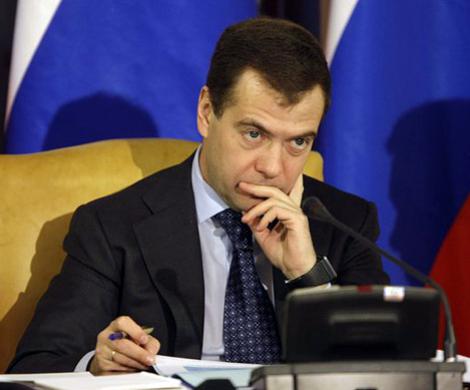 Медведев может вновь утратить доверие