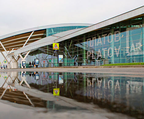 Блогер Илья Варламов похвалил ростовский аэропорт Платов за деньги