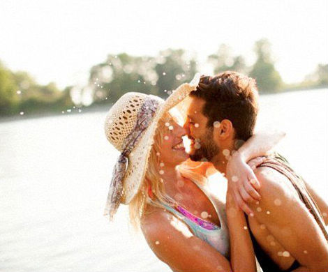 Британские эксперты обнаружили пять стадий отношений между влюбленными