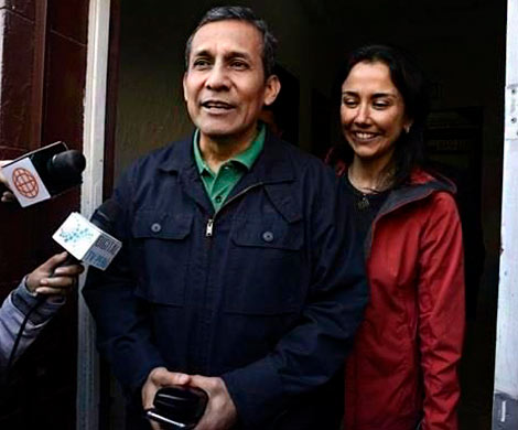 Бывший президент Перу с супругой отправлен под стражу