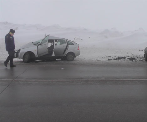 Девять машин столкнулись в туман в Магнитогорске