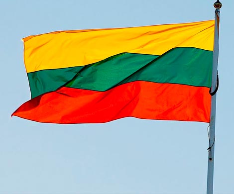 Литва строит свою стену с Россией