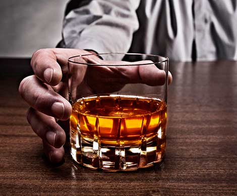 Малые дозы алкоголя улучшают эпизодическую память
