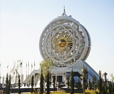 Матвиенко послала туристов на отдых в Туркмению, скорее, по недоразумению