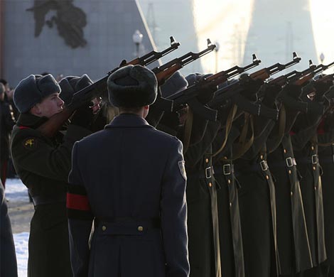 Правительство увеличило размер выплаты на похороны погибшим военным и сотрудникам силовых структур