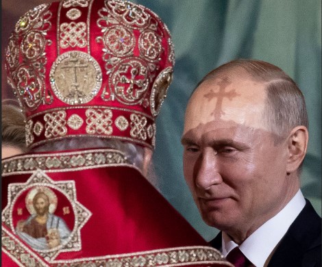 СМИ: Путин намекнул патриарху Кириллу на отставку