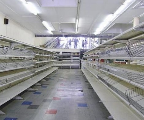 Супермаркеты опустеют: закон Яровой опустошит полки в магазинах