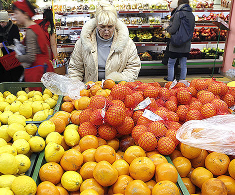Супермаркеты переходят на самостоятельную закупку фруктов