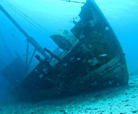 У берегов Греции обнаружен "остров погибших кораблей"