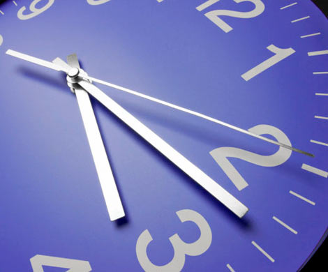 В Госдуму внесен законопроект о возвращении перевода часов