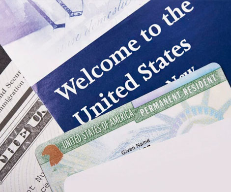 В США усилят проверку обладателей грин-карт