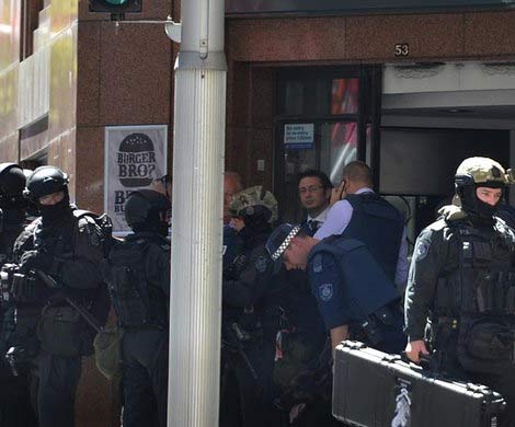 Террорист захватил кафе в центре Сиднея