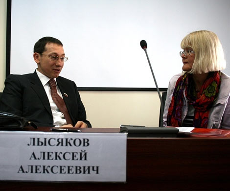 100 кг долларов завалялось у депутата Госдумы
