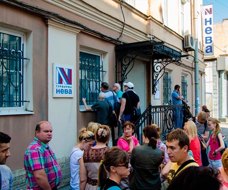 «Нева» пересохла...