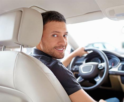 60% автолюбителей владеют автомобилем менее 5 лет