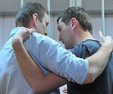 Адвокаты братьев Навальных обжаловали приговор по делу «Ив Роше»