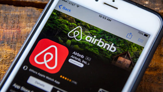 Airbnb направила конфиденциальную заявку в Комиссию по ценным бумагам и биржам на проведение IPO