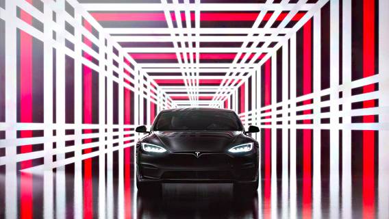 Акции Tesla продемонстрировали худшее падение с марта 2020 года 