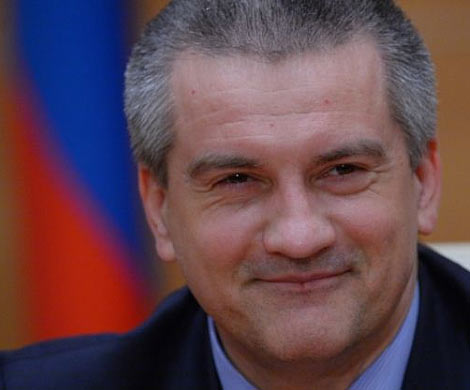 Аксенов пообещал, что в курортный сезон электроэнергию отключать не будут