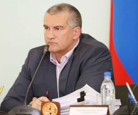 Аксенов попросил крымчан не пользоваться нагревателями