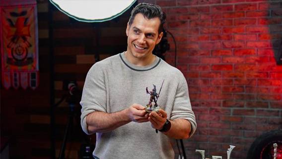 Amazon приобрела права на производство кино и сериалов по «Warhammer 40,000»