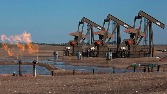 Американские производители сланцевой нефти и газа сокращают свою деятельность 