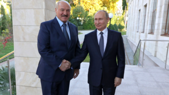Андрей Пионтковский назвал имя кандидата Кремля на замену Лукашенко