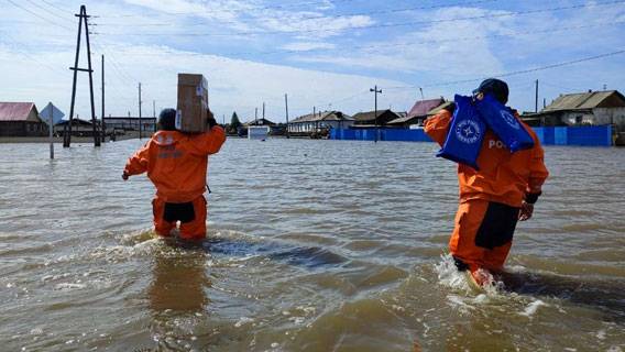 АО «РНГ» оказало помощь пострадавшим от подтоплений в населенных пунктах Якутии