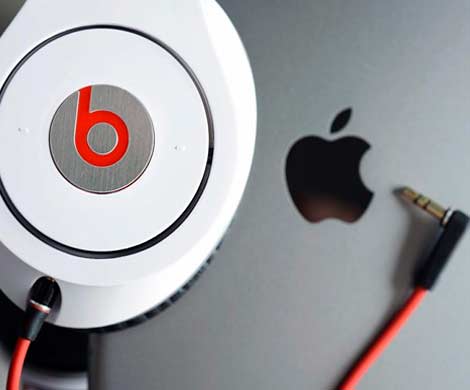 Apple купит производителя наушников Beats за $3 млрд