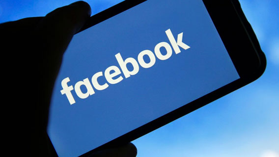 Apple отклонила обновление Facebook, которое сообщало пользователям, что Apple забирает 30%-ную комиссию 
