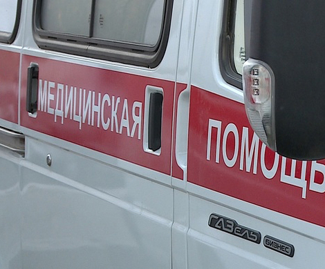 Автомобиль "Рено" сбил человека в центре Москвы