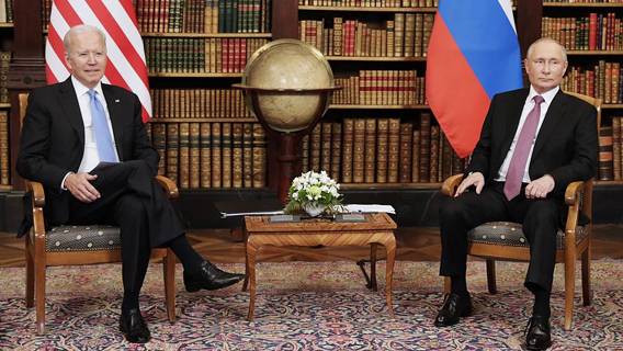 Байден и Путин договорились о возобновлении ядерных переговоров и возвращении послов на свои посты