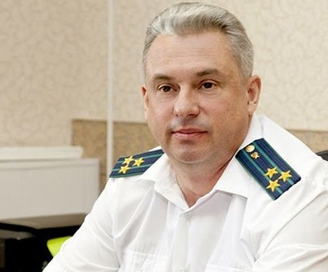 Байкер попал под пьяного прокурора