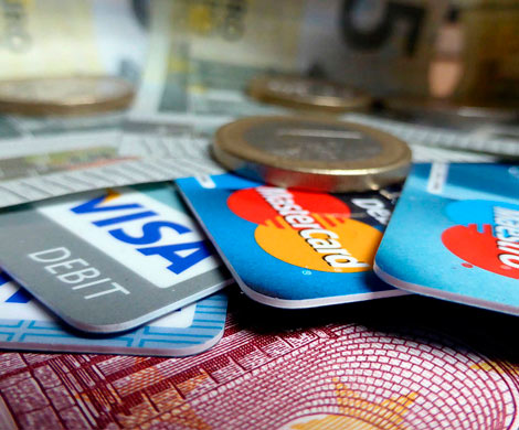Банки создадут резервные каналы на случай отключения Visa и MasterCard
