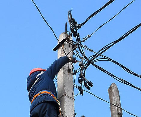 Без света в Крыму остаются почти 1,641 млн человек