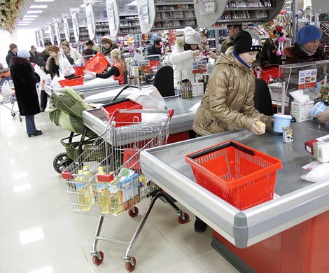 Бездомных хотят накормить непроданными товарами общепита