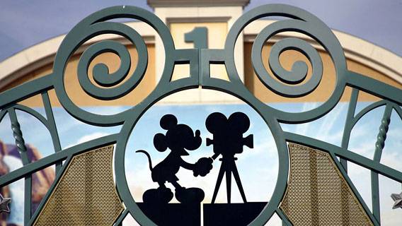 Бизнес развлекательных парков Disney снова набирает обороты