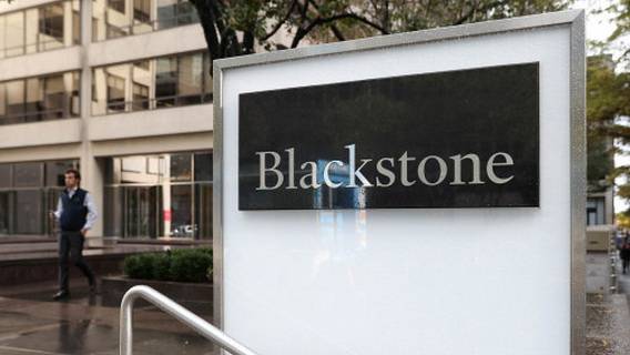 Blackstone впервые увеличил объем активов под управлением до $1 трлн