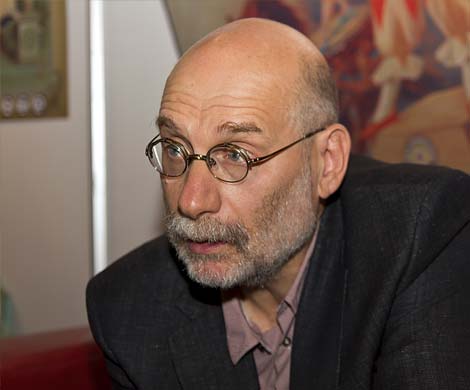 Борис Акунин продал имя героя своей новой книги за 610 тысяч рублей 