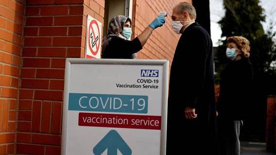 Борис Джонсон заявил, что успех программы вакцинации населения в Великобритании был обеспечен капитализмом и жадностью