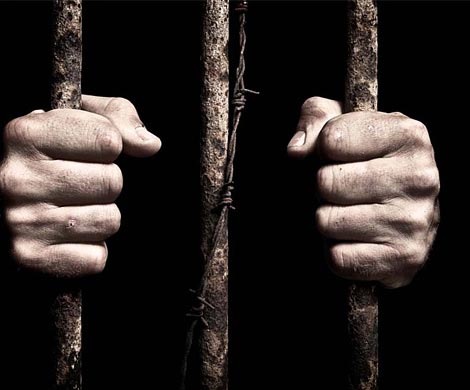 Британец, истязавший подругу фитнесом, попал за решетку