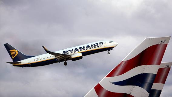 Британский антимонопольный регулятор начал проверку в отношении Ryanair и British Airways
