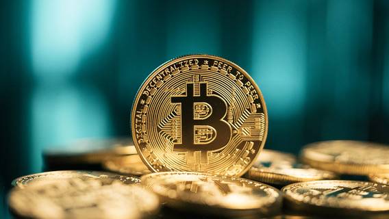 Бывшего сотрудника Coinbase обвиняют в инсайдерской торговле криптовалютами