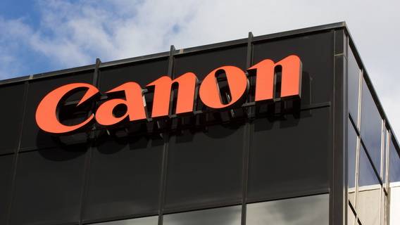 Canon начала продавать станки для производства микросхем, которые конкурируют с лучшими в мире машинами компании ASML