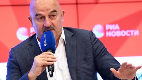 Черчесов не собирается уходить из сборной
