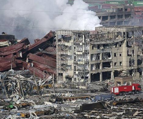 Число жертв взрывов в Тяньцзине достигло 158 человек